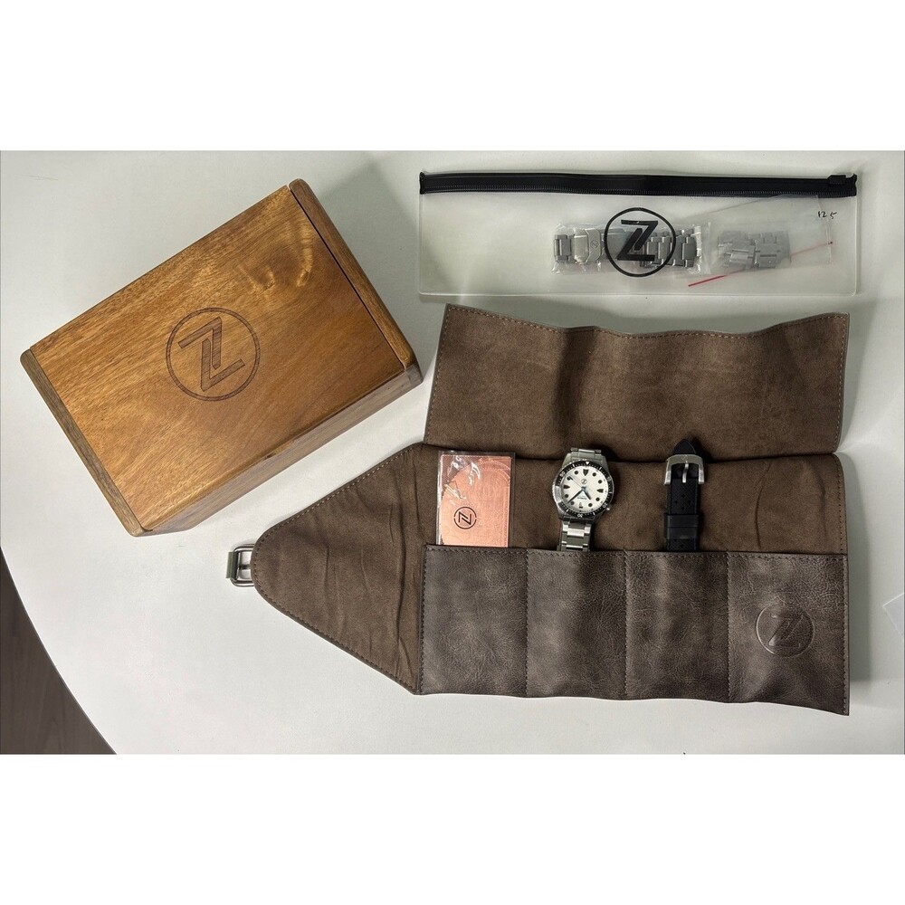 Zelos MAKO Diver 300M Automatic Steel Watch, Wood Box, Leather Case, White Dial